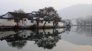 Hongcun Village Sightseeing China Tour